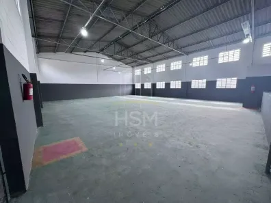 Galpão/Depósito/Armazém para alugar, 840m² no Nova Petrópolis, São Bernardo do Campo