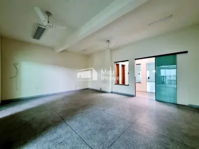 Ponto Comercial com 3 Quartos para alugar, 180m² no Centro, Jacareí