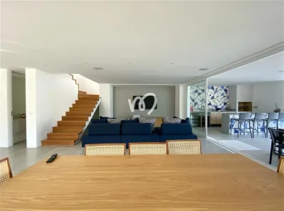 Sobrado com 5 Quartos à venda, 254m² no Frade (Cunhambebe), Angra dos Reis