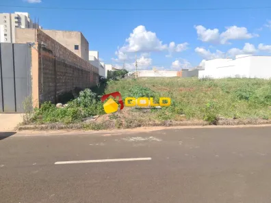 Lote/Terreno à venda, 305m² no Laranjeiras, Uberlândia
