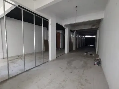Ponto Comercial para alugar, 172m² no Centro, Niterói