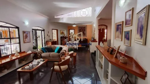Casa com 4 Quartos para alugar, 403m² no Jardim Nova Yorque, Araçatuba