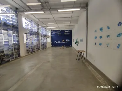 Prédio Comercial para alugar, 850m² no Vila Olímpia, São Paulo