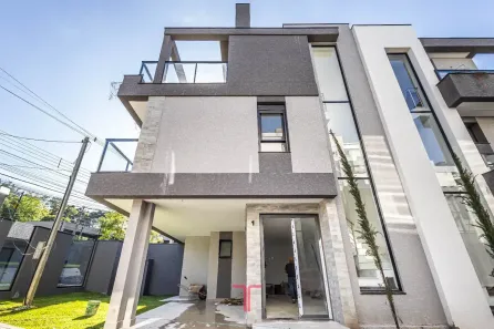 Casa com 3 Quartos à venda, 183m² no Cidade Industrial, Curitiba