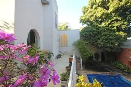 Sobrado com 3 Quartos à venda, 280m² no Vila Madalena, São Paulo