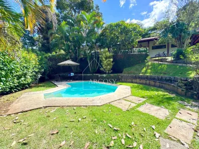 Casa de Condomínio com 5 Quartos à venda, 280m² no Itaipava, Petrópolis