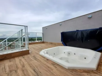 Cobertura com 3 Quartos para alugar, 233m² no Guará II, Brasília