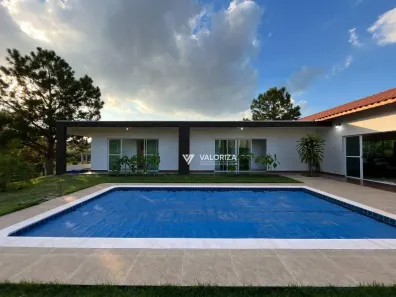 Fazenda/Sítio com 3 Quartos à venda, 240m² no Éden, Sorocaba