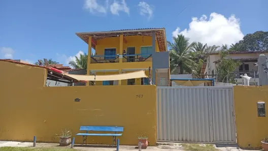 Sobrado com 4 Quartos para alugar, 180m² no Olivença, Ilhéus
