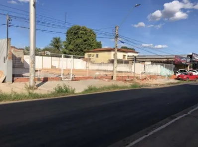 para alugar, 900m² no Vermelha, Teresina