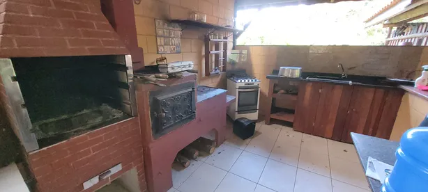 Fazenda/Sítio com 5 Quartos à venda, 4000m² no Jardim das Cerejeiras, Arujá