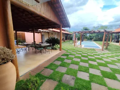 Fazenda/Sítio com 6 Quartos à venda, 600m² no Terra do Boi II, Hidrolândia