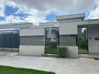 Casa com 2 Quartos à venda, 210m² no Jardim Belo Horizonte, Sinop