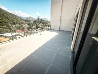 Apartamento com 3 Quartos à venda, 134m² no Itaipava, Petrópolis