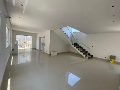 Casa de Condomínio com 3 Quartos para venda ou aluguel, 220m² no Colônia Terra Nova, Manaus
