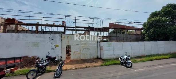 Galpão/Depósito/Armazém para alugar, 300m² no Tibery, Uberlândia