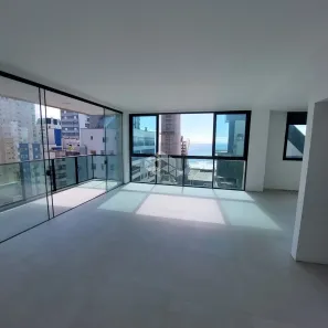 Apartamento com 3 Quartos à venda, 131m² no Meia Praia, Itapema