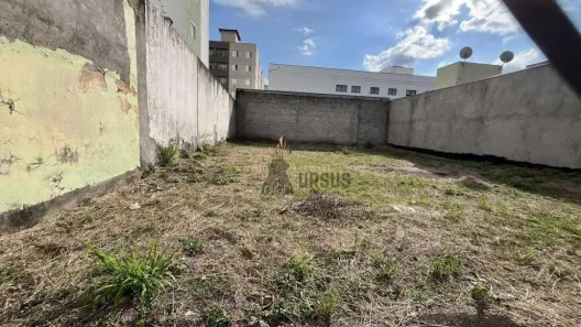 Lote/Terreno à venda, 300m² no Parque Urupês, Taubaté