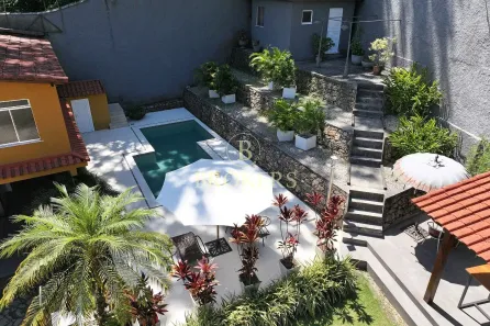 Casa com 6 Quartos à venda, 300m² no Santa Teresa, Rio de Janeiro