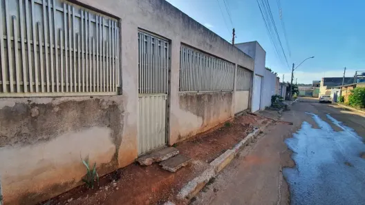 Casa com 2 Quartos à venda, 240m² no Residencial São Francisco I, Brasília