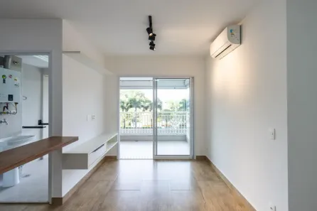 Apartamento com 2 Quartos para alugar, 62m² no Vila Anastácio, São Paulo