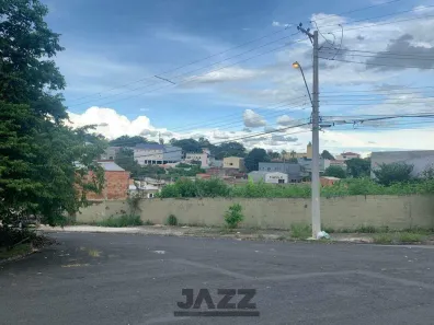 Lote/Terreno à venda, 602m² no Parque São Quirino, Campinas