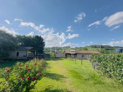 Fazenda/Sítio com 3 Quartos à venda, 150m² no , Londrina
