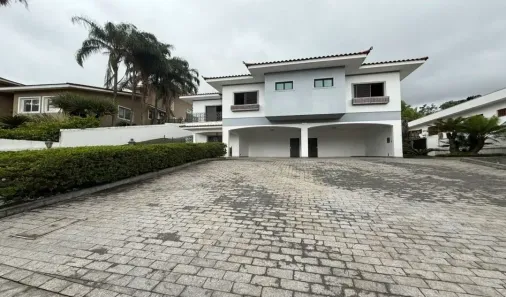 Casa de Condomínio com 4 Quartos para alugar, 500m² no Residencial Tamboré, Barueri