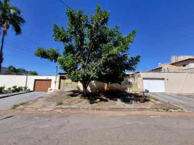 Casa com 3 Quartos à venda, 90m² no Anhanguera, Goiânia
