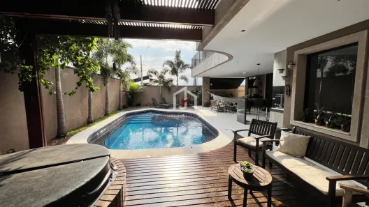 Casa de Condomínio com 3 Quartos à venda, 490m² no Quiririm, Taubaté