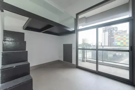 Kitnet com 1 Quarto à venda, 27m² no Jardim das Acácias, São Paulo