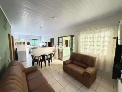 Casa com 3 Quartos à venda, 120m² no Luizote de Freitas, Uberlândia