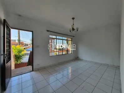 Casa com 2 Quartos para alugar, 118m² no Parque Oratório, Santo André