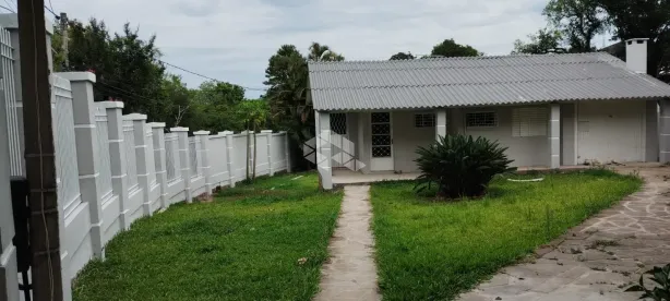 Casa com 2 Quartos à venda, 100m² no Igara, Canoas