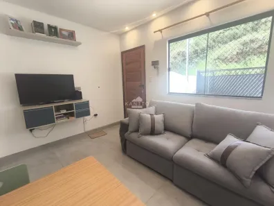 Casa com 2 Quartos à venda, 105m² no Santos Dumont, Juiz de Fora