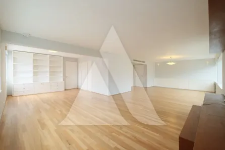 Apartamento com 3 Quartos à venda, 208m² no Vila Nova Conceição, São Paulo