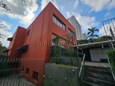 Prédio Comercial com 17 Quartos à venda, 628m² no Vila Madalena, São Paulo