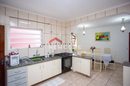 Sobrado com 4 Quartos à venda, 210m² no Piraporinha, Diadema