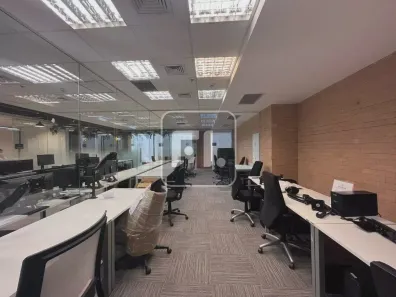Sala Comercial para alugar, 600m² no Vila Olímpia, São Paulo