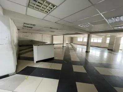 Imóvel Comercial para alugar, 2500m² no Gutierrez, Belo Horizonte