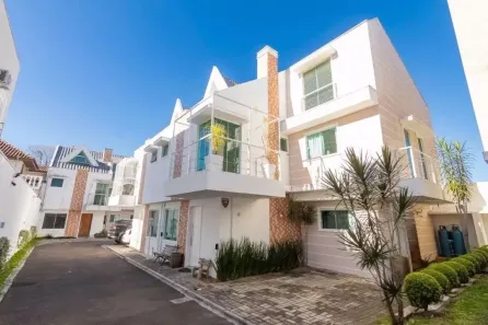 Casa com 3 Quartos à venda, 169m² no Boa Vista, Curitiba