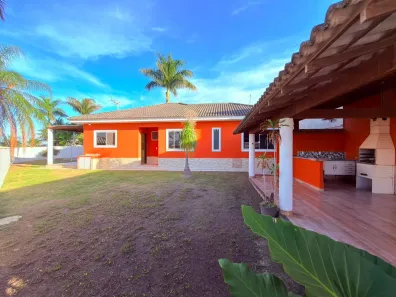 Casa de Condomínio com 4 Quartos à venda, 180m² no Baleia, São Pedro da Aldeia