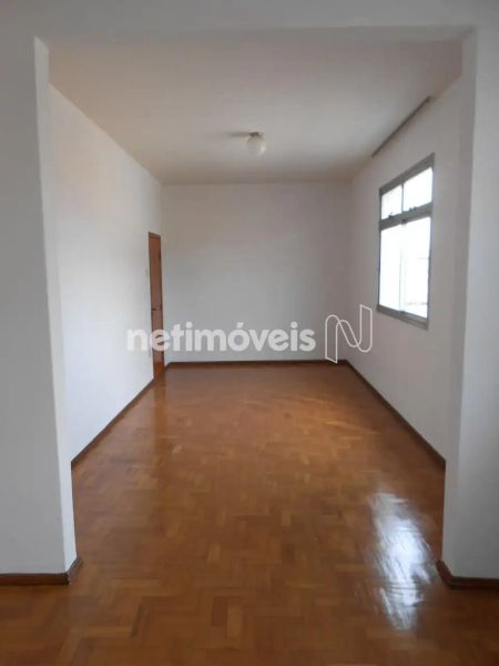 Apartamento com 3 quartos — Nova Suíssa, Belo Horizonte