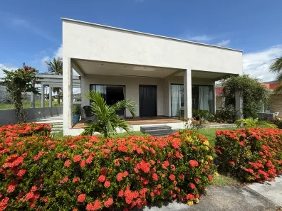 Casa de Condomínio com 3 Quartos para alugar, 260m² no ATALAIA, Salinópolis