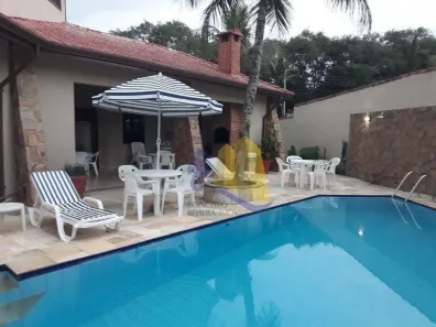 Casa com 4 Quartos para venda ou aluguel, 374m² no São Lourenço, Bertioga