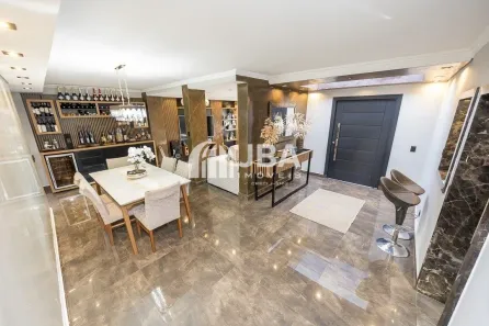 Casa com 4 Quartos à venda, 400m² no Santa Felicidade, Curitiba