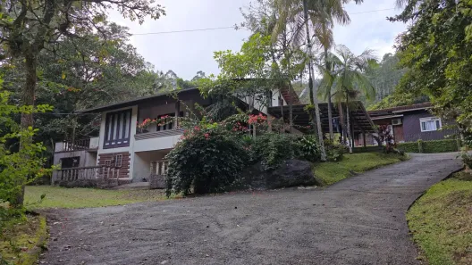 Fazenda/Sítio com 7 Quartos à venda, 400m² no Diamante, Rodeio