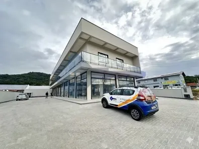 Apartamento com 2 Quartos para alugar, 65m² no Bela Vista, Palhoça