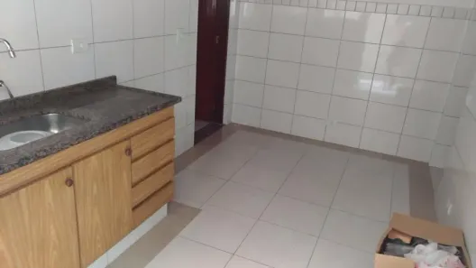 Casa com 1 Quarto para alugar, 30m² no Vila Comercial, São Paulo