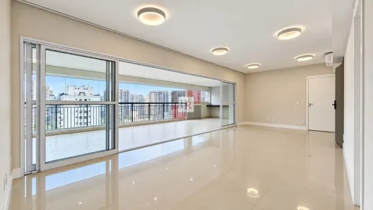 Apartamento com 3 Quartos para alugar, 213m² no Santo Amaro, São Paulo